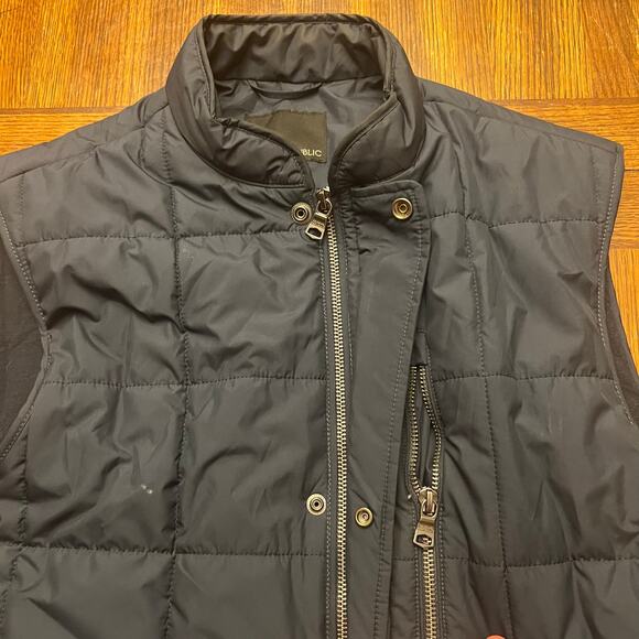 Banana Republic M Navy Blue Quilted Puffy Vest Zip Jacket - Picture 9 of 13